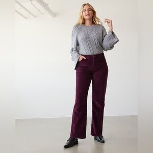 Straight-Leg High-Rise Corduroy Pants in Burgundy